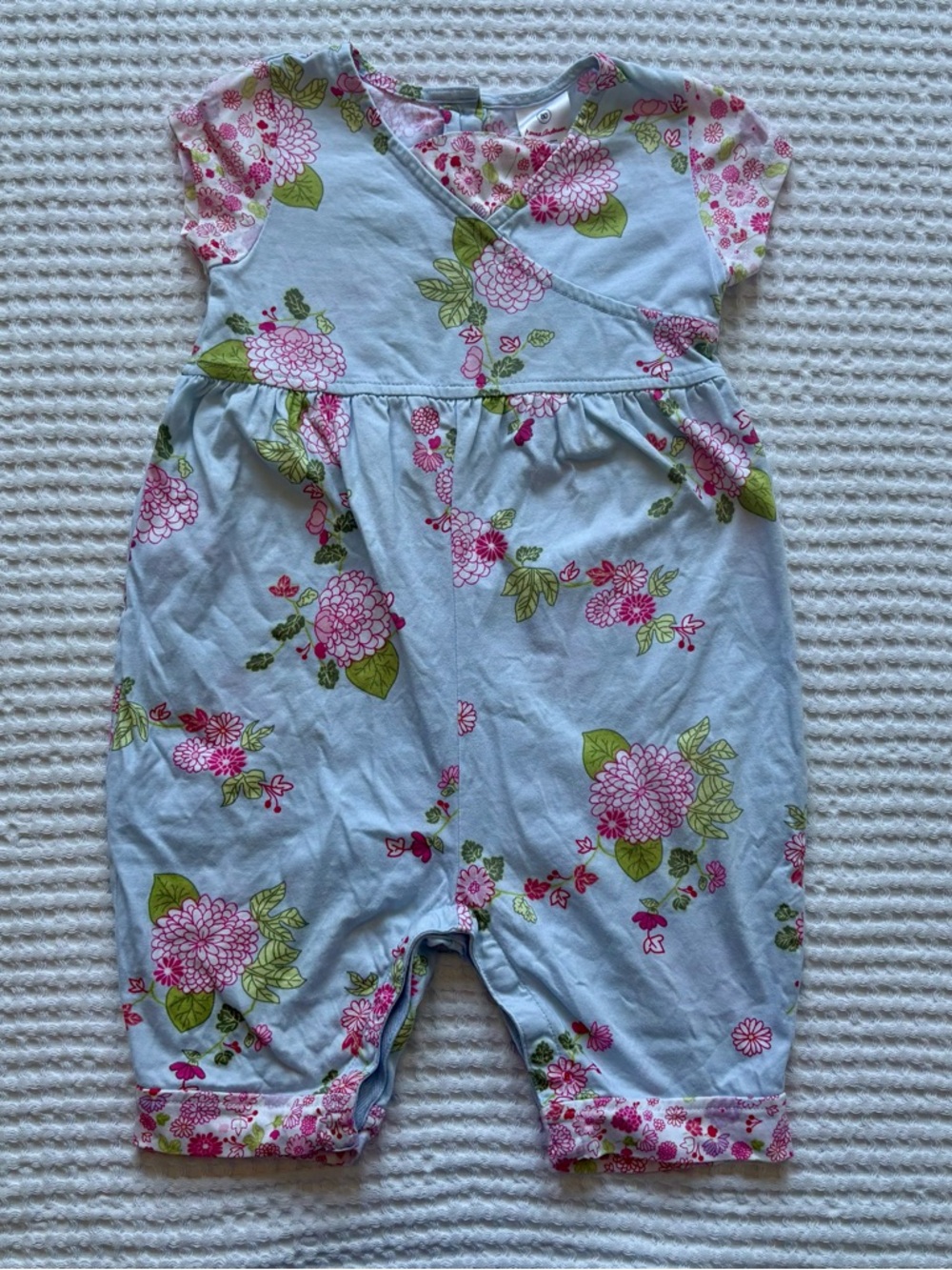 Hanna Andersson Vintage Blue Floral Crossover Romper Size 80 (Fits 18-24M)